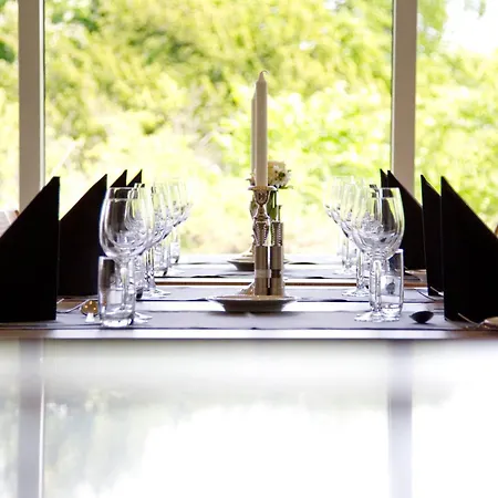 Kollekolle Konferencehotel 3*